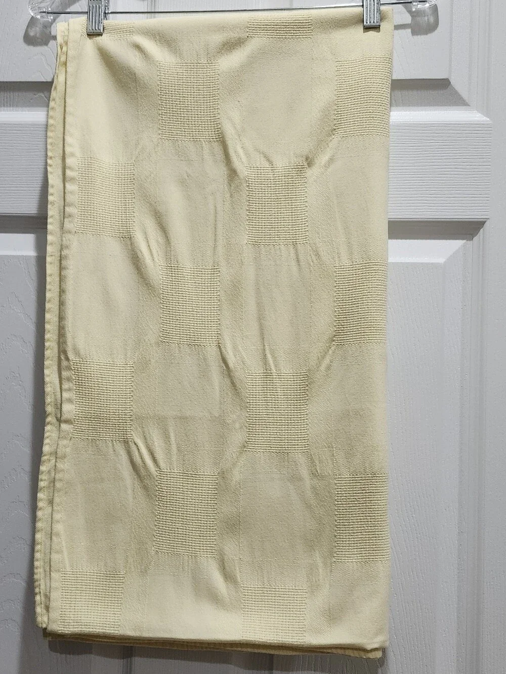 Tablecloth Butter Yellow 60